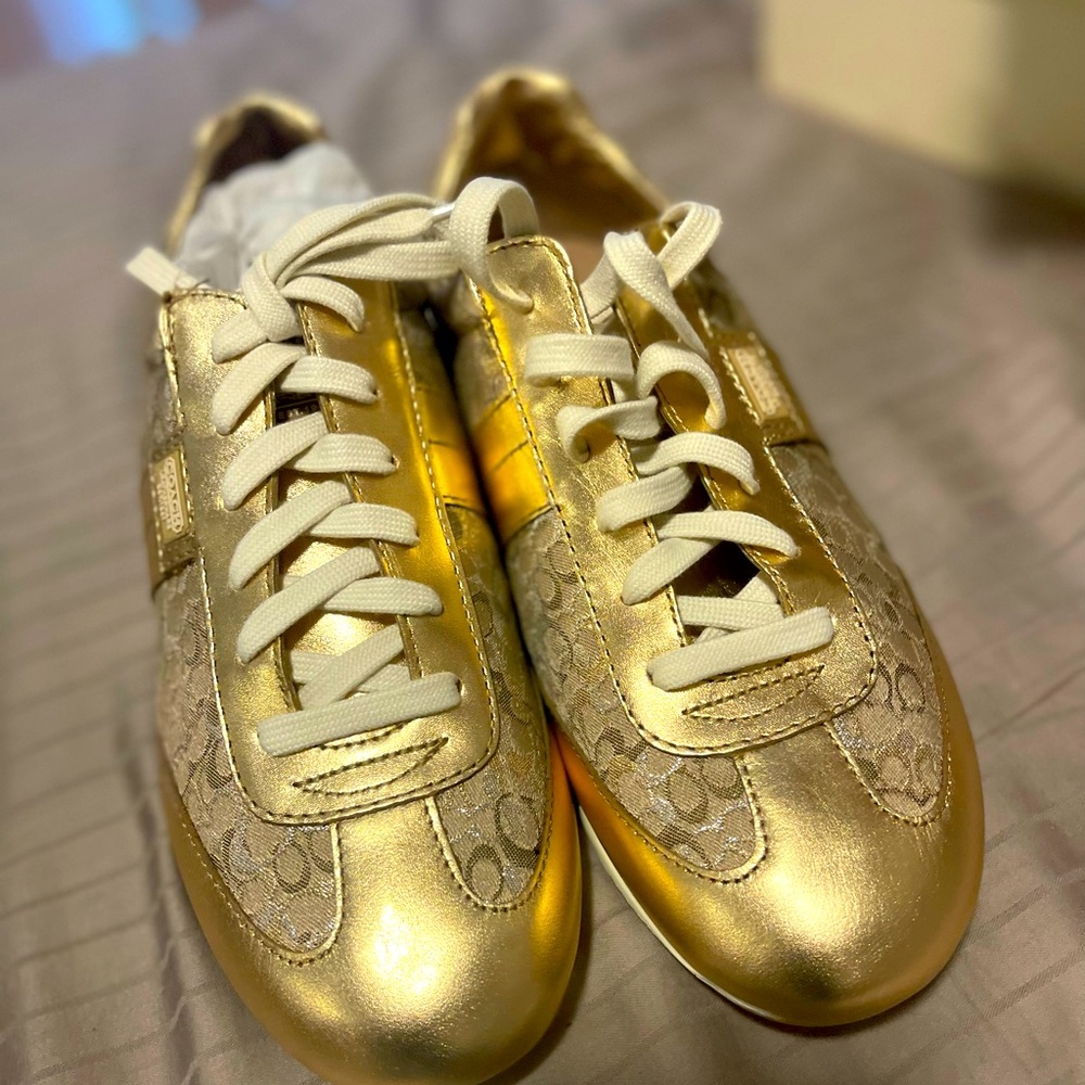 Coach bowling shoes size 10